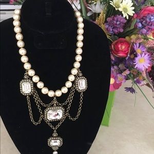Heidi Daus bib necklace pearls/crystals GORGEOUS!